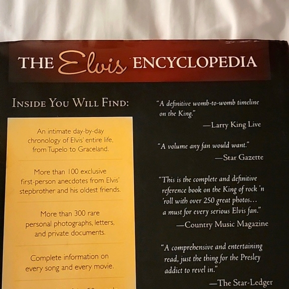 The Elvis Encyclopedia by David E. Stanley with Frank Coffey. 282 pages. - Picture 6 of 15